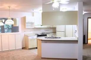 1750 152nd Ave NE, Bellevue, WA 98007 - Photo 5