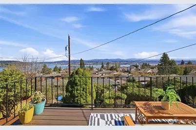 11038 Auburn Avenue S, Seattle, WA 98178 - Photo 17