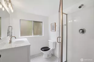 11038 Auburn Ave S, Seattle, WA 98178 - Photo 35