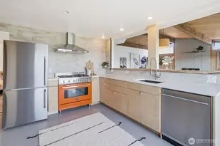 11038 Auburn Ave S, Seattle, WA 98178 - Photo 13