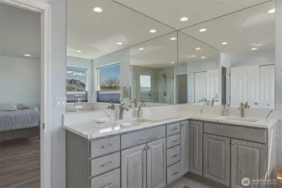 2217 Michael Brooke, Wenatchee, WA 98801 - Photo 31