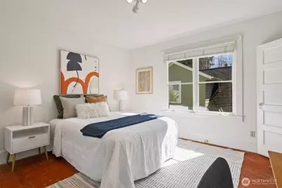 1204 17th Avenue E, Seattle, WA 98112 - Photo 21