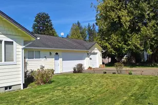 10 Spruce Ct, South Bend, WA 98586 - Photo 3