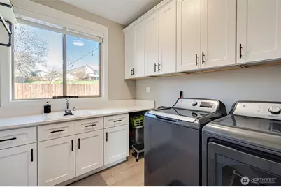 123 W 13th Way, La Center, WA 98629 - Photo 15