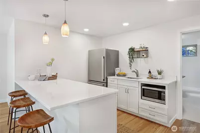 10850 Marine View Drive SW, Seattle, WA 98146 - Photo 23