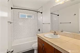 6826 N 11th St, Tacoma, WA 98406 - Photo 19