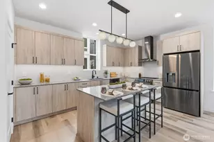 805 NW 63rd St, Seattle, WA 98107 - Photo 3