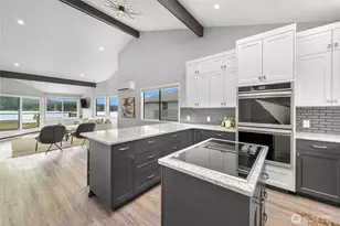 708 Poplar Dr, Bellingham, WA 98226 - Photo 15