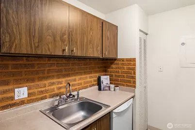 1506 N Defiance Street #R102, Tacoma, WA 98406 - Photo 7