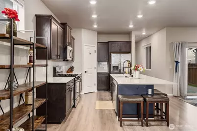 19014 131st Street Ct E, Bonney Lake, WA 98391 - Photo 7