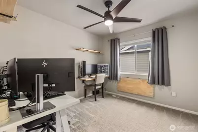 19014 131st Street Ct E, Bonney Lake, WA 98391 - Photo 17