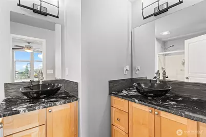 2365 Yakima Ct, Tacoma, WA 98405 - Photo 21