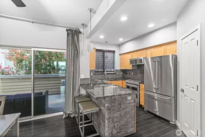 2365 Yakima Ct, Tacoma, WA 98405 - Photo 15