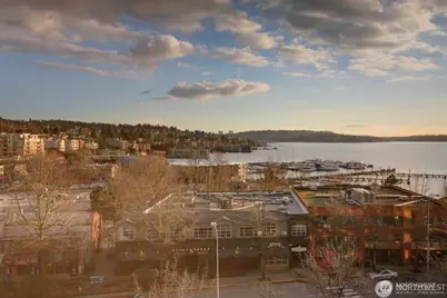 220 1st Street #402, Kirkland, WA 98033 - Photo 1