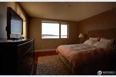 220 1st Street #402, Kirkland, WA 98033 - Photo 13