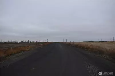 219 W Juniper Road, Connell, WA 99326 - Photo 27