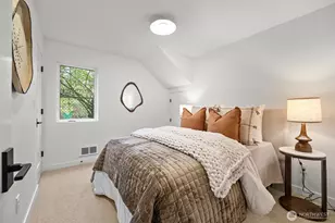 11242 Evanston Ave N, Seattle, WA 98133 - Photo 15