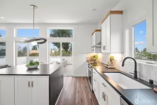 11242 Evanston Ave N, Seattle, WA 98133 - Photo 5