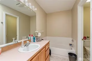 824 Blueberry Ln, Bellingham, WA 98229 - Photo 9