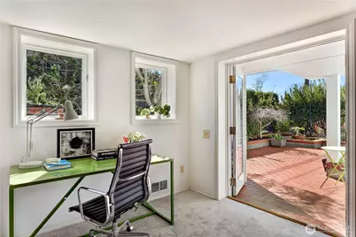 901 11th Avenue E, Seattle, WA 98102 - Photo 31