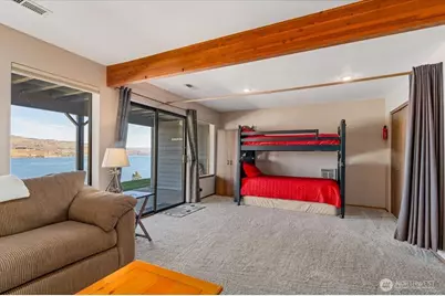 4056 Lakeveiw Place #1-A, Chelan, WA 98816 - Photo 23