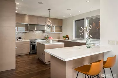 1318 Lakeside Avenue S, Seattle, WA 98144 - Photo 9