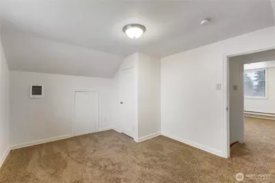 10114 Canyon Road E, Puyallup, WA 98373 - Photo 19