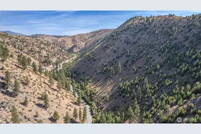 10558 Mud Creek Road, Entiat, WA 98822 - Photo 11