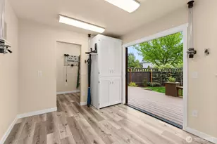 8896 Silverspot Dr SE, Tumwater, WA 98501 - Photo 33