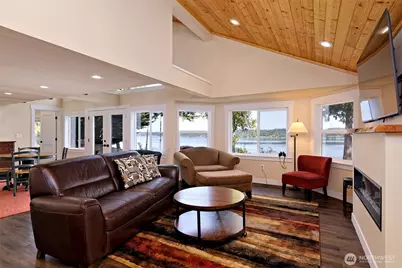 187 E Vineyard Crest Road, Grapeview, WA 98546 - Photo 13