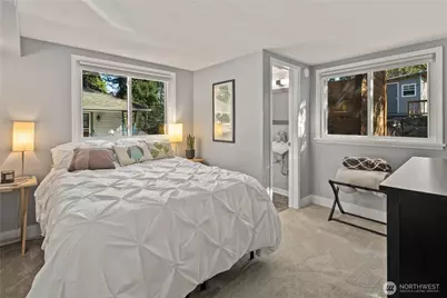 541 NE 130th Street, Seattle, WA 98125 - Photo 25