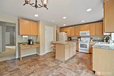 6924 Inlay Street SE, Lacey, WA 98513 - Photo 3