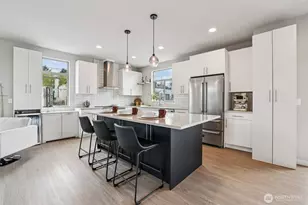 8410 17th Ave SW, Seattle, WA 98106 - Photo 3