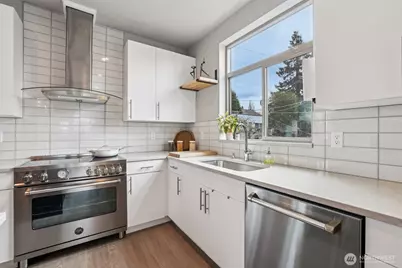 8410 17th Avenue SW #3, Seattle, WA 98106 - Photo 19