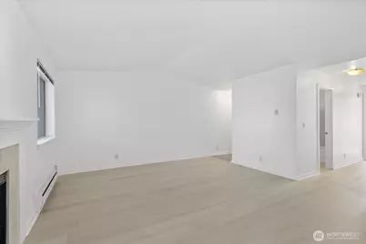 15415 35th Avenue W #C301, Lynnwood, WA 98087 - Photo 9