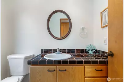 2180 Cove Drive, Oak Harbor, WA 98277 - Photo 19
