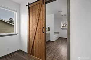 2060 SW 16th, Oak Harbor, WA 98277 - Photo 19