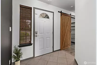 2060 SW 16th, Oak Harbor, WA 98277 - Photo 3