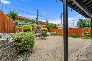 617 E Wapato Ave, Chelan, WA 98816 - Photo 25