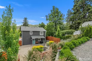 617 E Wapato Ave, Chelan, WA 98816 - Photo 27