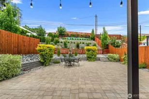 617 E Wapato Ave, Chelan, WA 98816 - Photo 23