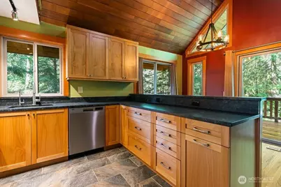 22 Berry Wood Place, Bellingham, WA 98229 - Photo 9