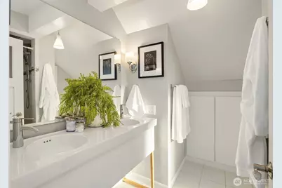 1939 14th Avenue E, Seattle, WA 98112 - Photo 25