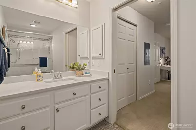 4133 224th Place SE #302, Issaquah, WA 98029 - Photo 23