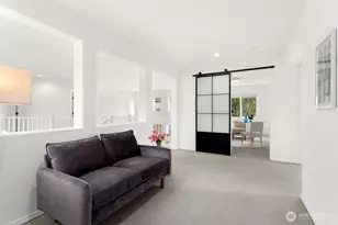 24023 SE 10th St, Sammamish, WA 98075 - Photo 21