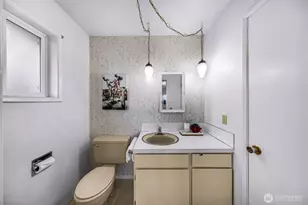 817 Racine St, Bellingham, WA 98229 - Photo 21