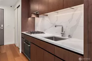 121 Stewart St, Seattle, WA 98101 - Photo 13