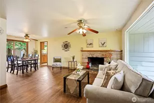 1409 N 135th Pl, Seattle, WA 98133 - Photo 5