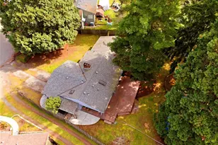 1409 N 135th Pl, Seattle, WA 98133 - Photo 35