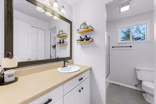 3851 Levitt St, Bellingham, WA 98226 - Photo 15